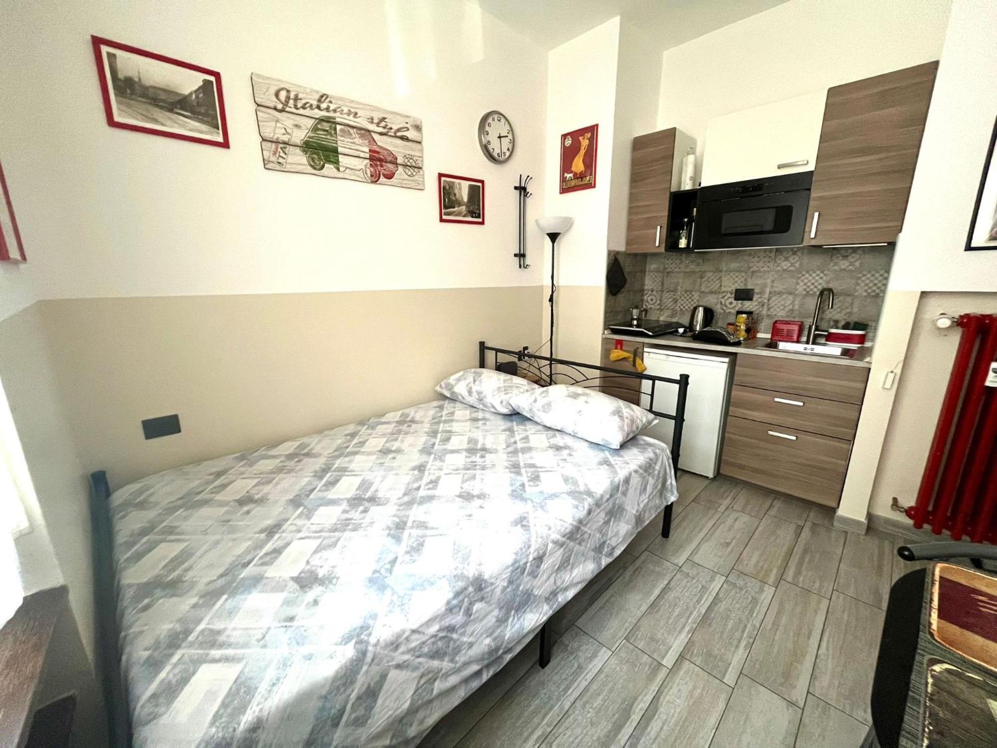 Apartamento Il Gattino Di Torino - Monolocale Centro E Ospedali Exterior foto
